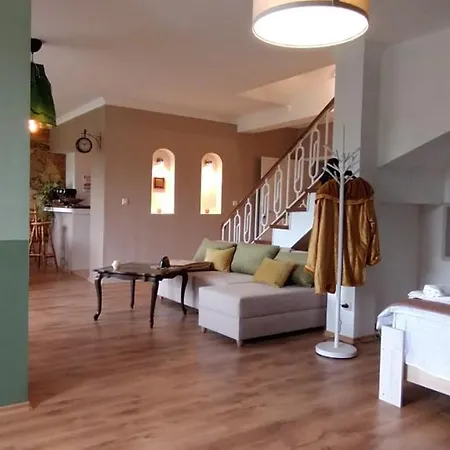 2bdr Yavorov Apartment *