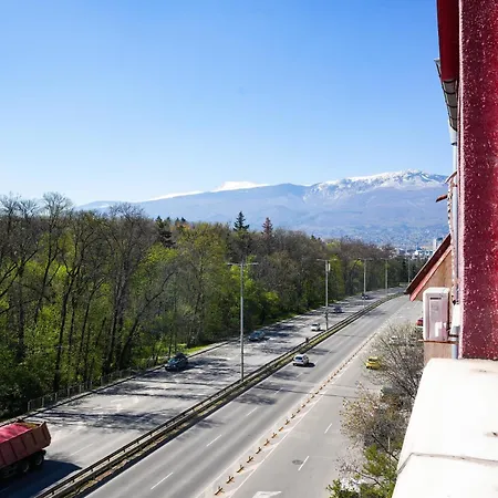 2bdr Yavorov Apartment *